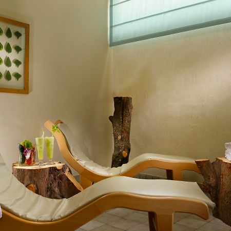 Unahotels Poggio Dei Medici Toscana Scarperia Eksteriør bilde