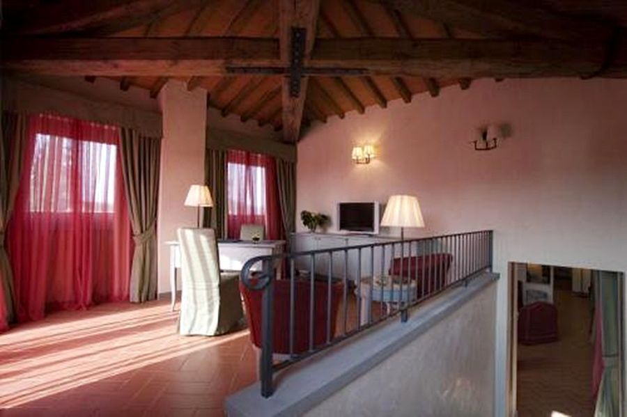 Unahotels Poggio Dei Medici Toscana Scarperia Eksteriør bilde