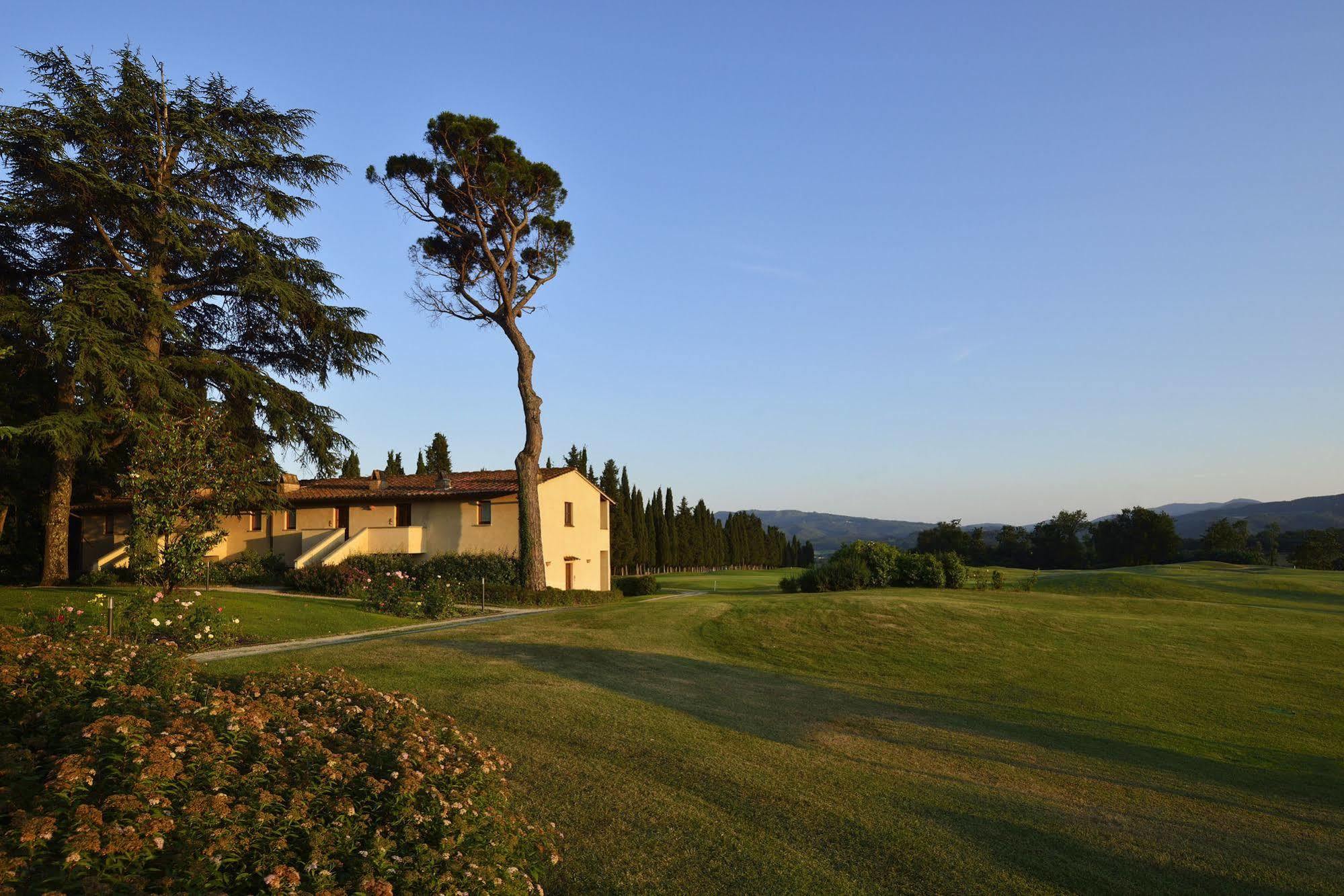 Unahotels Poggio Dei Medici Toscana Scarperia Eksteriør bilde