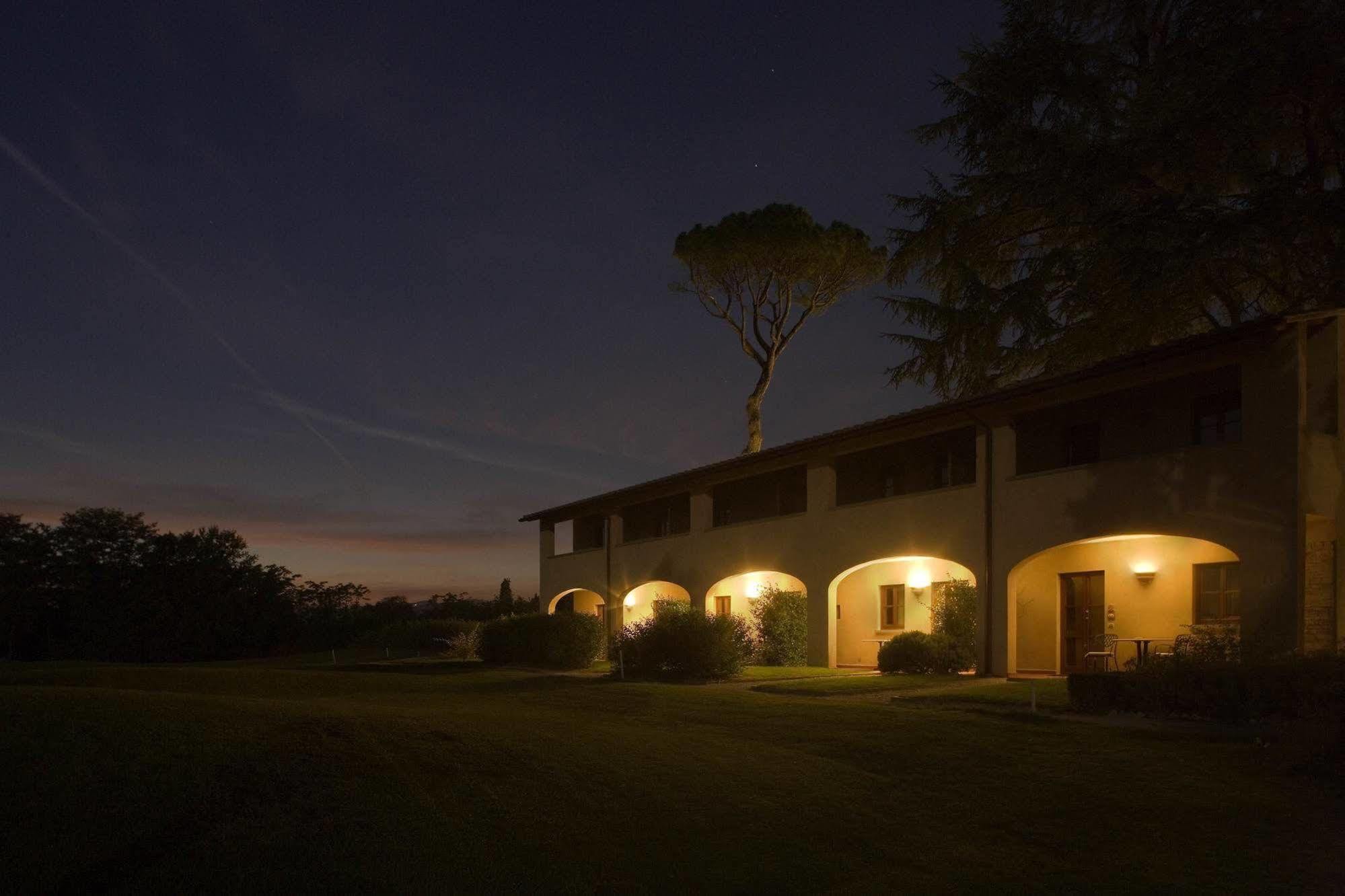 Unahotels Poggio Dei Medici Toscana Scarperia Eksteriør bilde